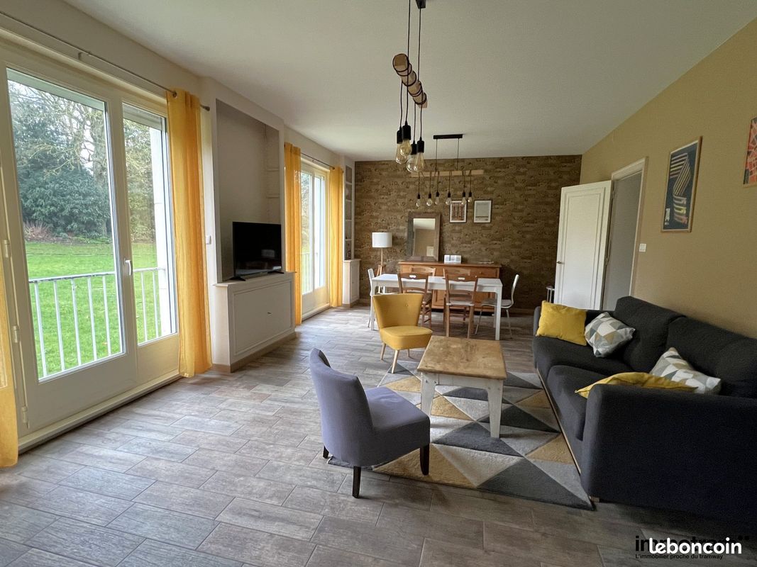 Appartement 4 pièces 120 m² · à Tourcoing · 120 m² · 232 000 €