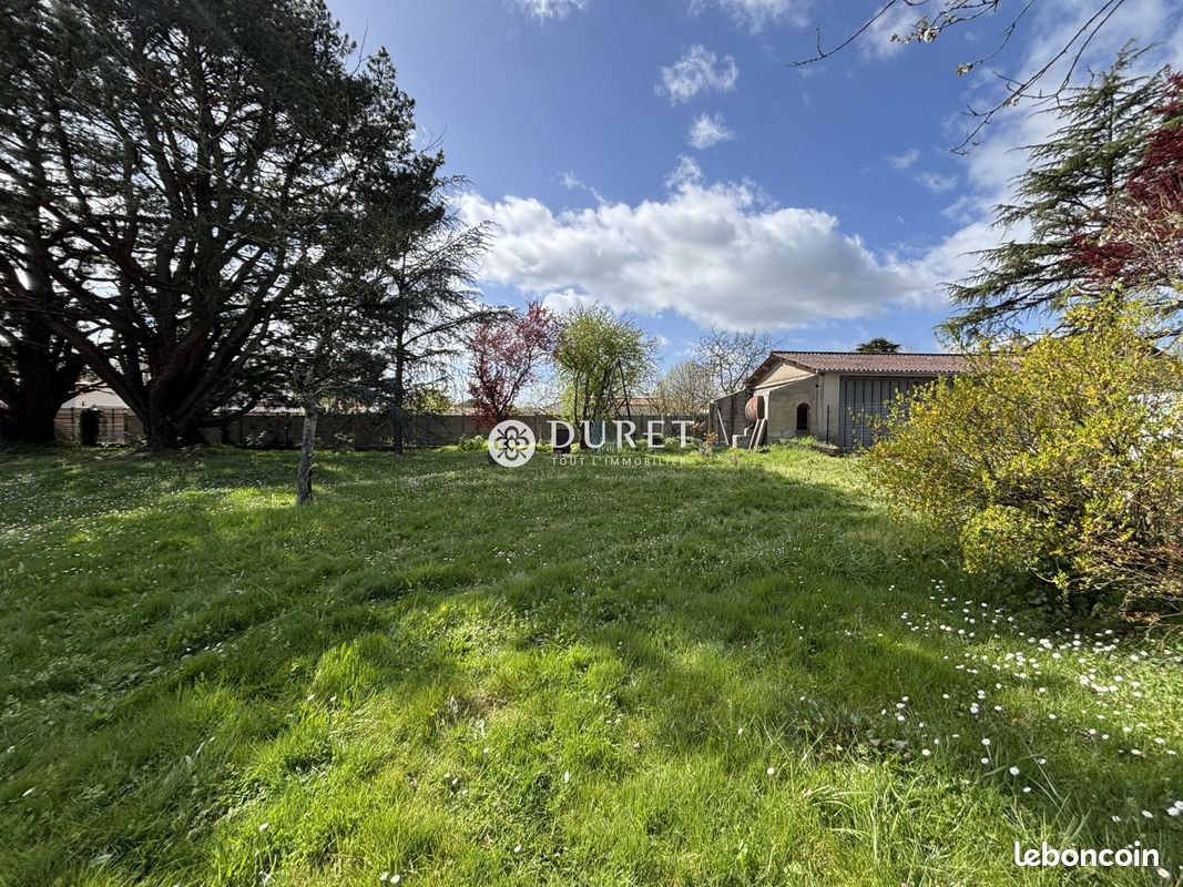 Terrain 789 m² · à Cugand-la-Bernardière · 789 m² · 117 900 €