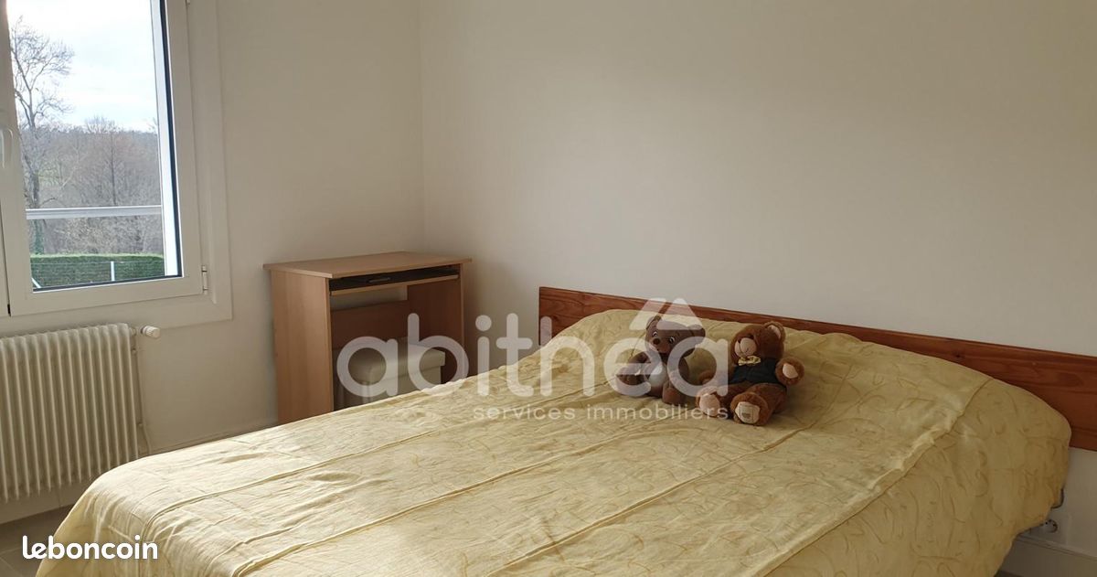 Maison 5 pièces 112 m² - Terres-de-Haute-Charente 16270 (image principale 12)