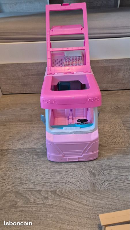 Camping car Barbie (image 3)