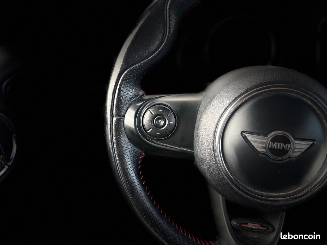 MINI COUNTRYMAN F60 136 ch BVA6 Cooper John Cooper Works CUIR BOITE AUTO GPS GARANTIE 12 MOIS (image 16)