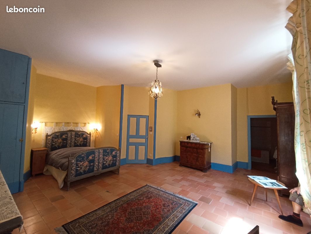 Chambres d'hôtes - Castel de Burlats (image 3)