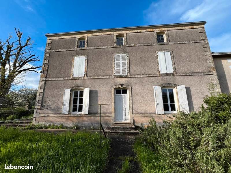Maison 7 pièces 281 m² · à Beaussais-Vitré · 281 m² · 239 625 €