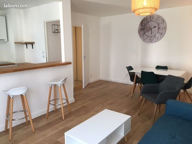 Appartement 3 pièces 74 m² · à Chemillé-en-Anjou · 74 m² · 705 €/mois