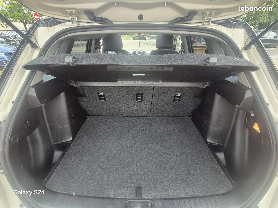 Suzuki Vitara 1.6 DDIS 120 PRIVILEGE ALLGRIP 4WD (image 17)
