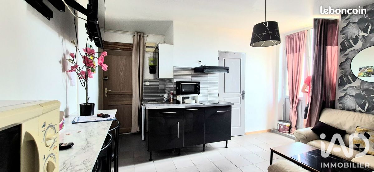Appartement 3 pièces 47 m² · à Saint-Étienne · 47 m² · 49 000 €