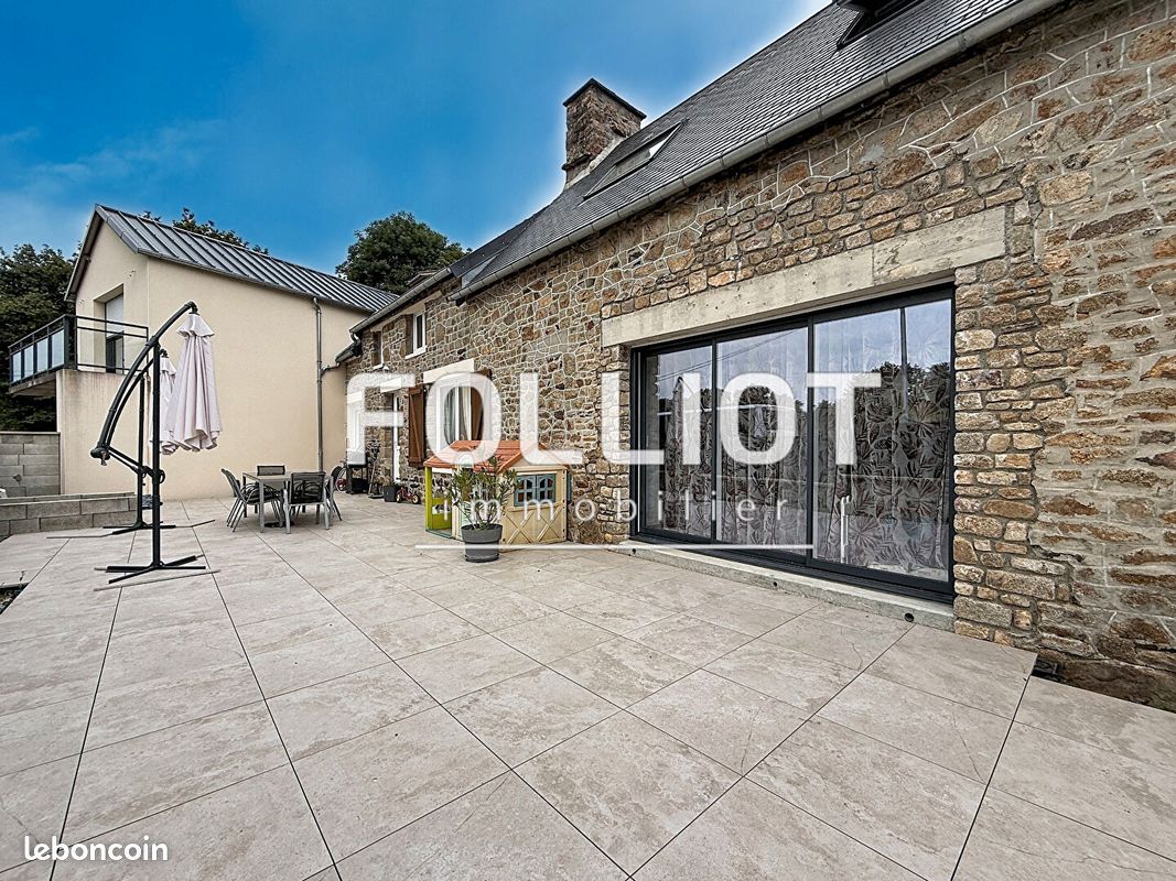 Maison 9 pièces 189 m² · à Champeaux · 189 m² · 476 000 €