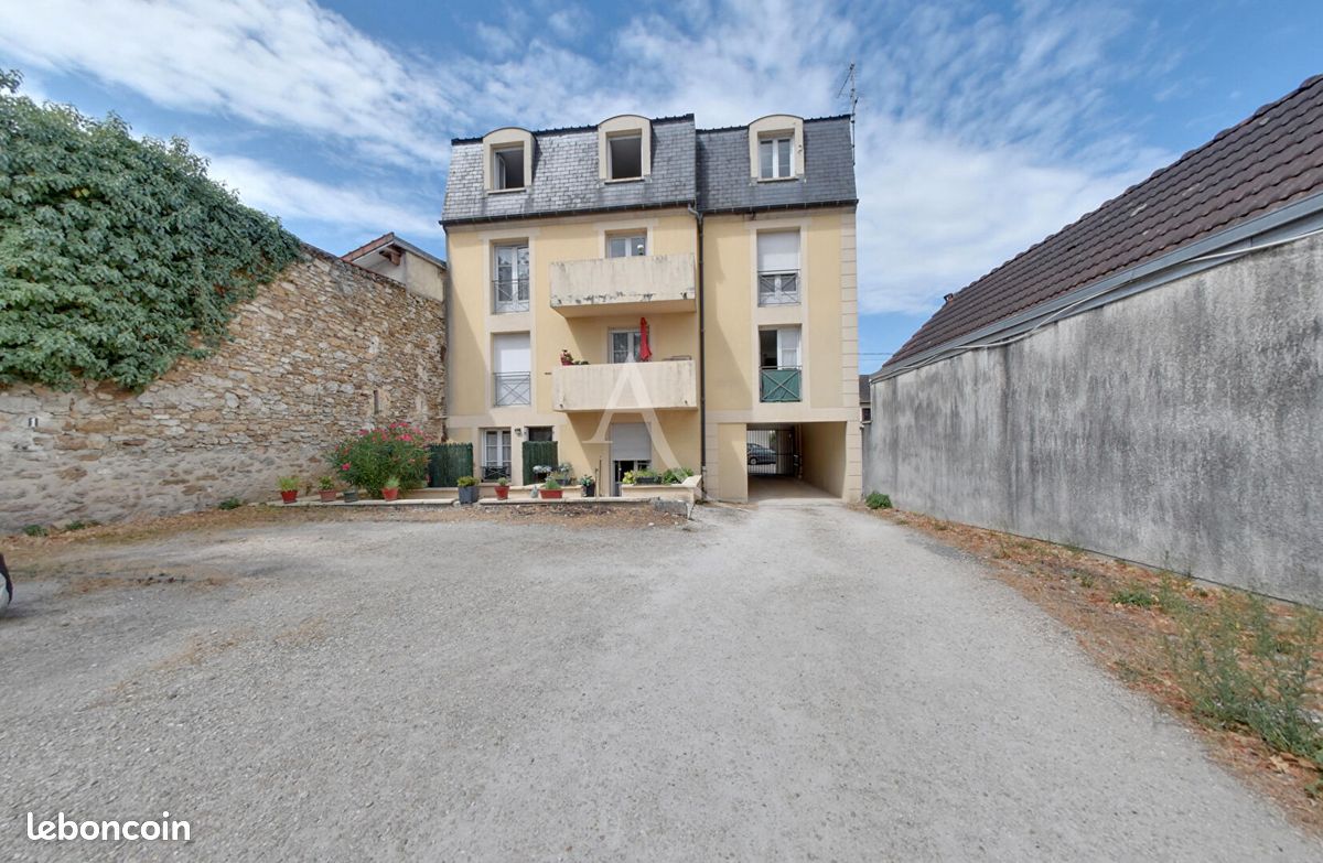 Appartement 2 pièces 49 m² · à Pontault-Combault · 49 m² · 205 000 €
