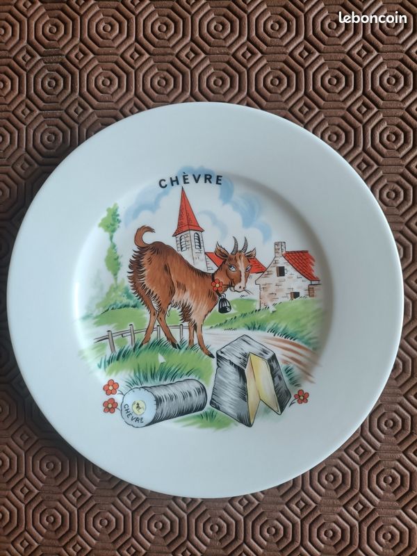 Lot de 6 assiettes à fromage en porcelaine de LIMOGES (image 5)