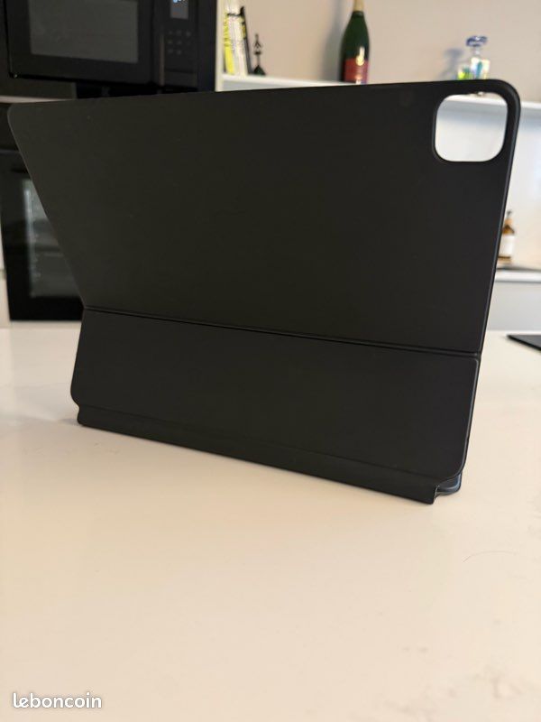 IPad Pro 12,9” M1 512 Go + Magic Keyboard + Apple Pencil – État neuf (image 7)