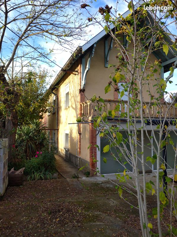 Maison 9 pièces 135 m² · à Castelsarrasin · 135 m² · 167 000 €