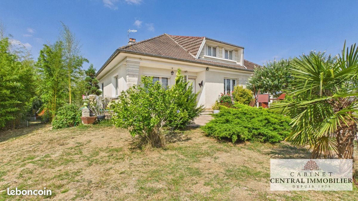 Maison 6 pièces 137 m² · à Romilly-sur-Seine · 137 m² · 249 000 €