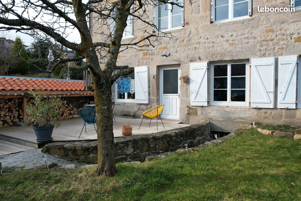 Maison 5 pièces 93 m² · à Saint-Genest-Lerpt · 93 m² · 215 000 €