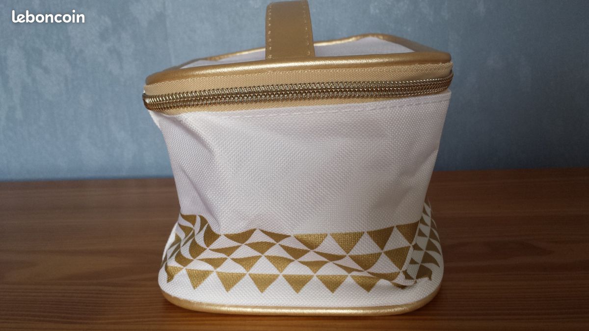 Trousse de maquillage blanc/or en synthétique – LBVYR (image 2)