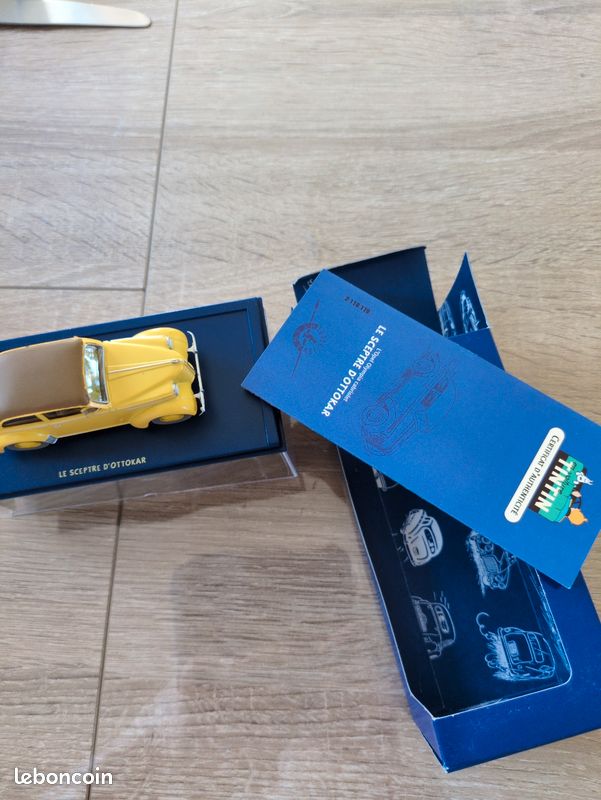 SPLENDIDE VOITURE TINTIN 1/24° SCEPTRE OTTOKAR N°21 - NEUF EN