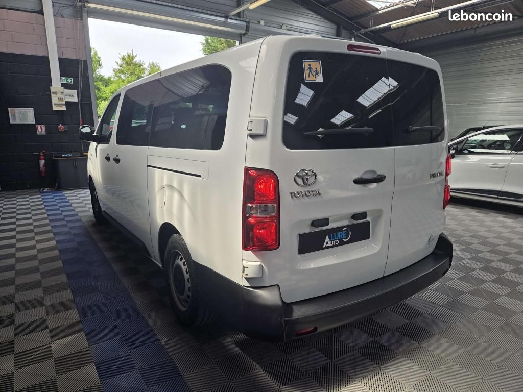 TOYOTA PROACE 1.5 120 D-4D - (RC22) Combi Long Dynamic / TVA Récupérable (image 5)