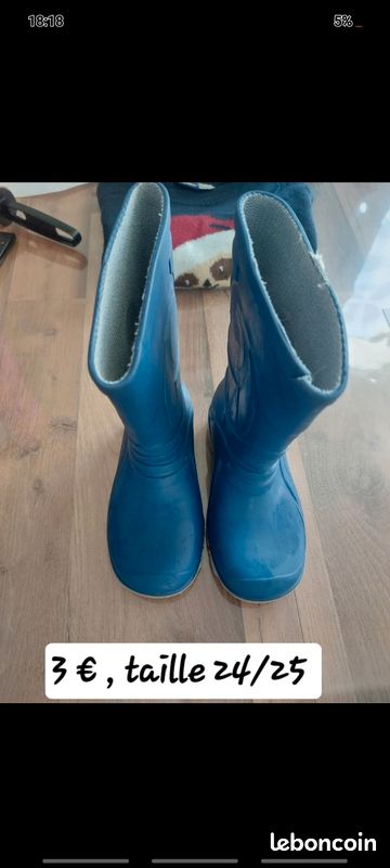 Bottes garçon taille 24/25 (image 1)