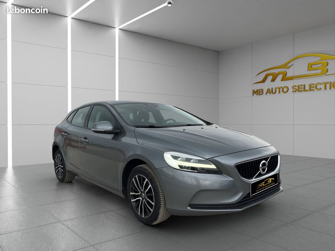Volvo v40 2.0l d 120ch (image 3)