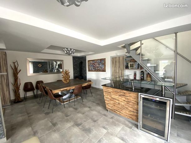 Maison 6 pièces 120 m²
