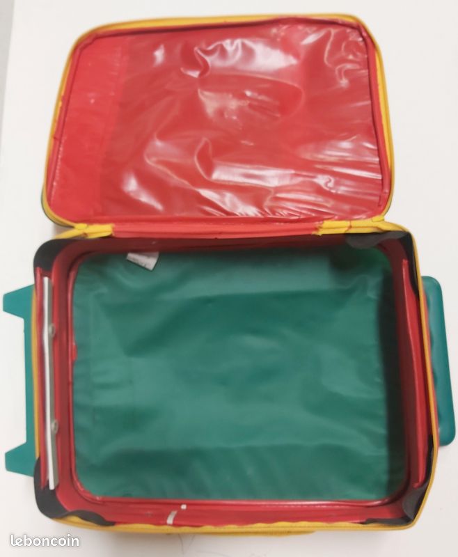 Valise à roulettes (image 2)