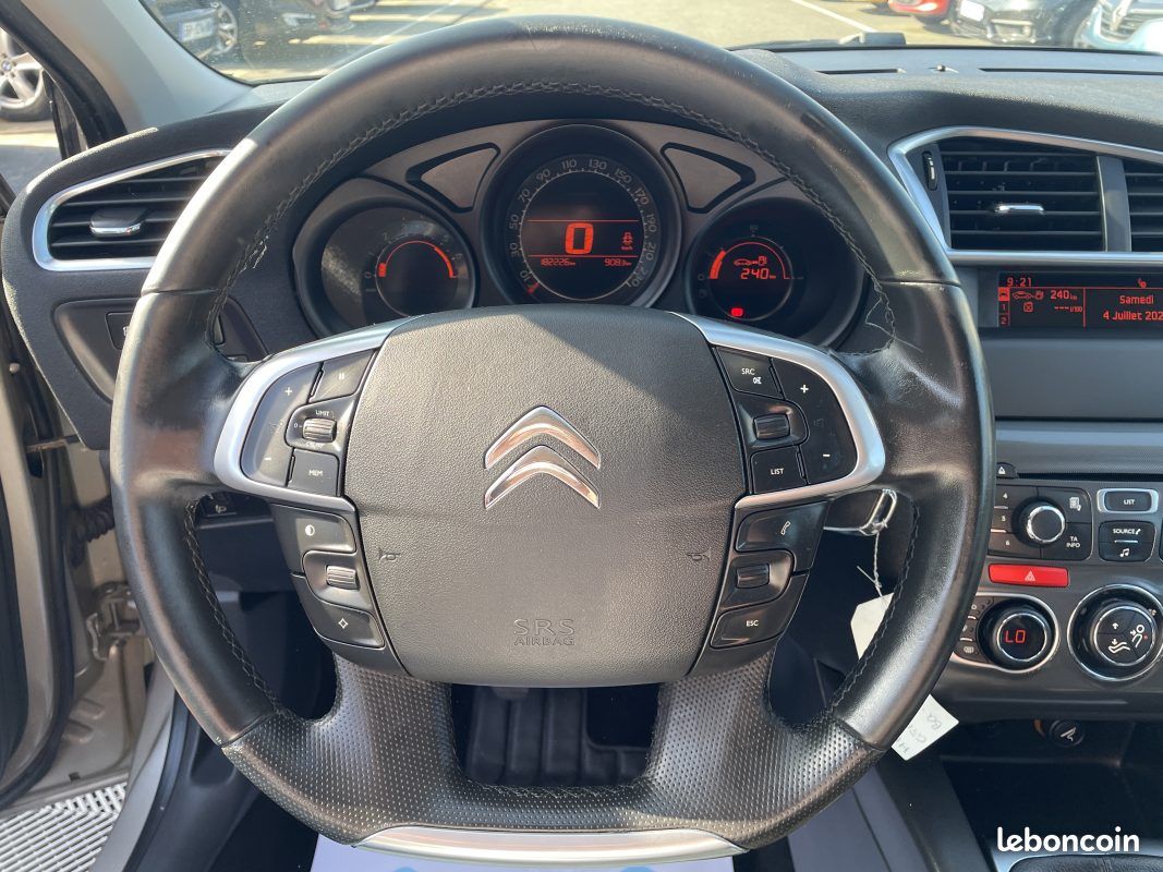 Citroen c4 1.6 hdi 110 cv garantie 3/12 mois 2011 (image 12)