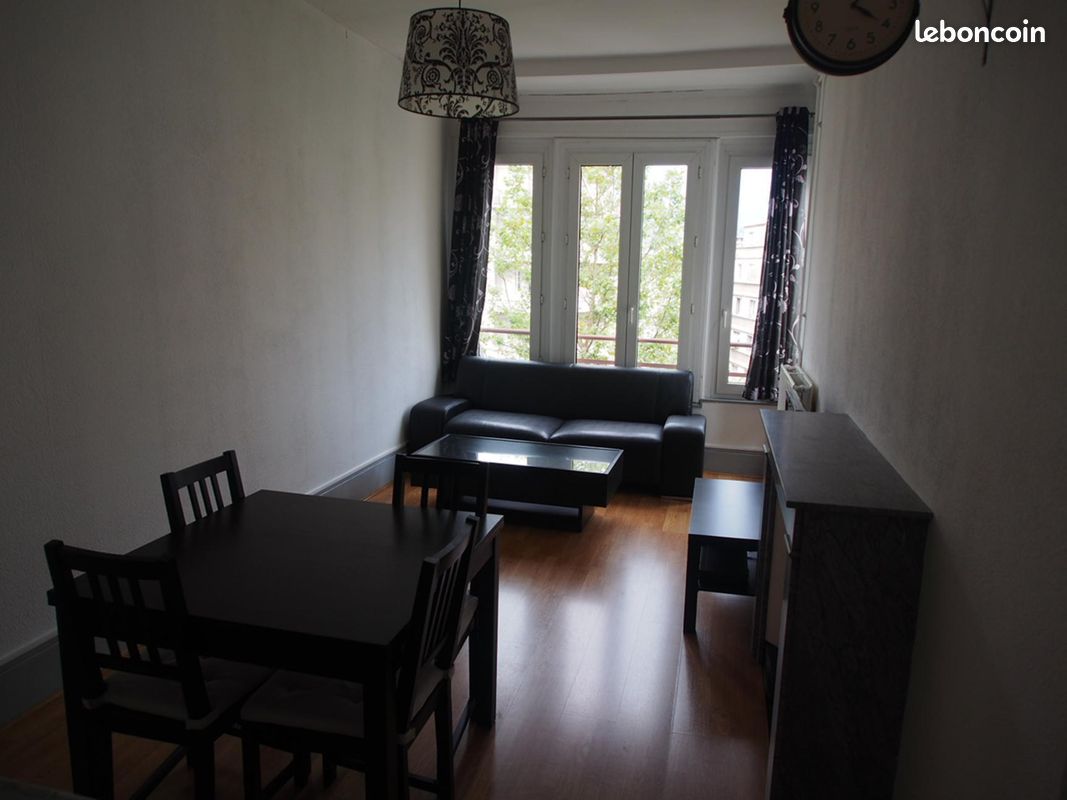 Appartement 2 pièces 47 m² · à Grenoble · 47 m² · 710 €