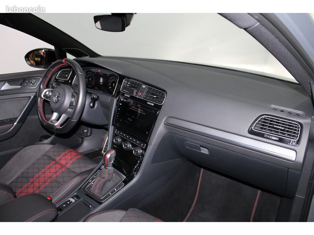 Volkswagen golf gti tcr 2.0 16v tsi - 290 - phase 2 - suivi complet vw - sort de revision (image 9)
