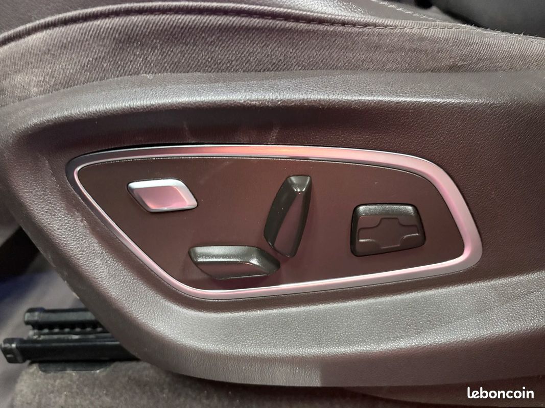 Renault ESPACE V 1.6 DCi Zen - Sièges chauffant x massant (image 17)