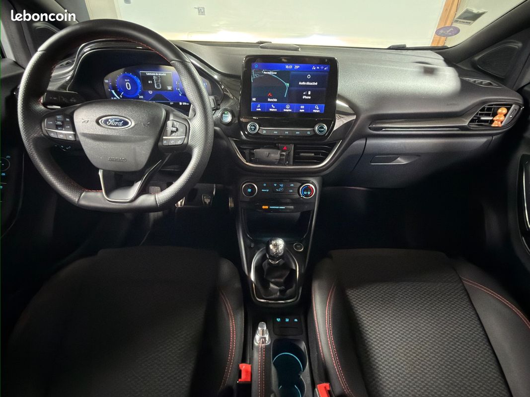 FORD PUMA 1.0 EcoBoost 125 ch mHEV SS BVM6 ST-Line (image 17)