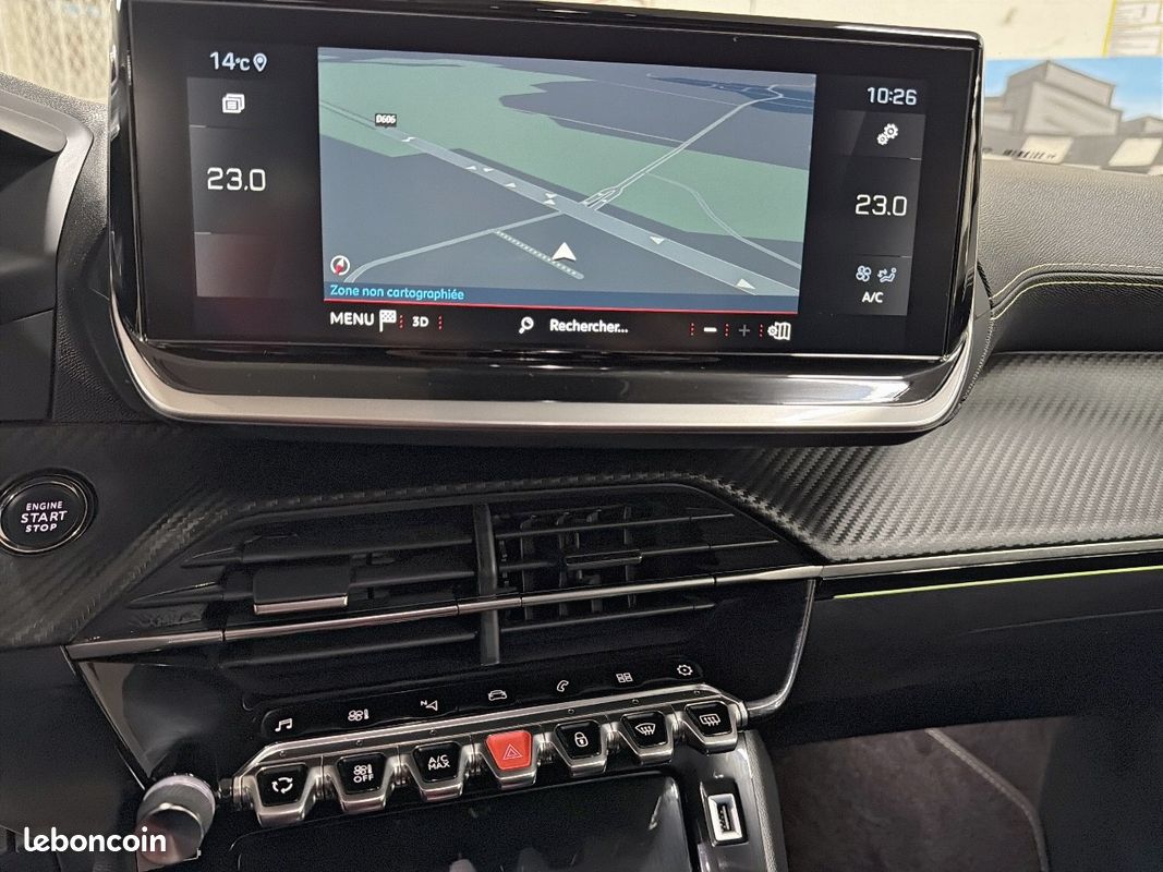 PEUGEOT 2008 BlueHDi 130 S&S EAT8 GT Pack (image 13)