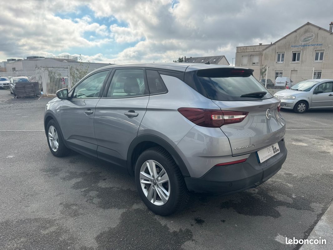 Opel Grandland X 1.5 CDTI 130 CH EDITION PACK 2020 (image 3)