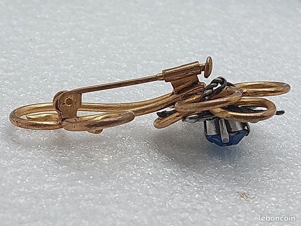 Ancienne Broche En Métal Doré Et Pierre Bleue - Bijou Vintage - Occasion
