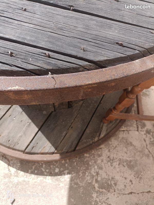 Table de jardin,touret (image 2)