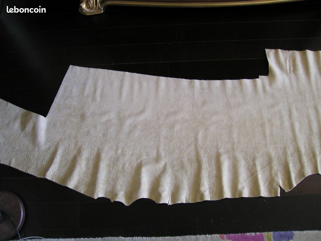 Peau de cuir type Connolly (image 2)