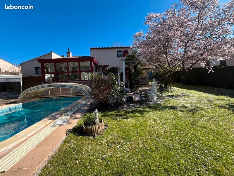 Maison 5 pièces 154 m² · à La Roche-sur-Yon · 154 m² · 431 730 €