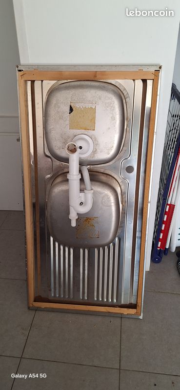 Double évier de cuisine avec robinet (image 2)
