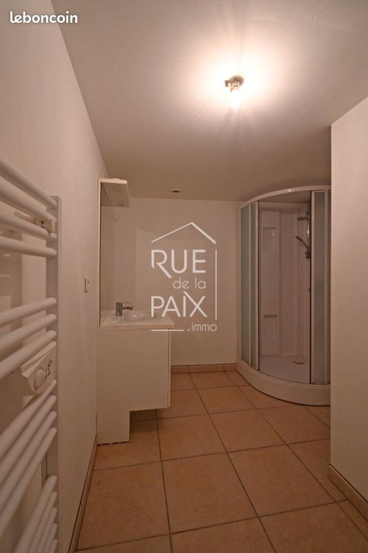 Maison 6 pièces 113 m² - Saint-Martin-du-Fouilloux 79420 (image principale 6)