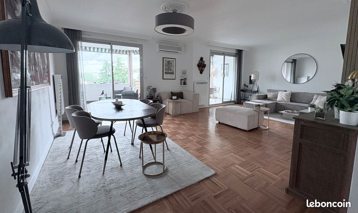Appartement 4 pièces 97 m² · à Bron · 97 m² · 349 500 €