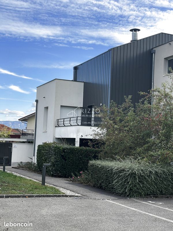 Appartement 2 pièces 42 m² · à Prévessin-Moëns · 42 m² · 270 000 €