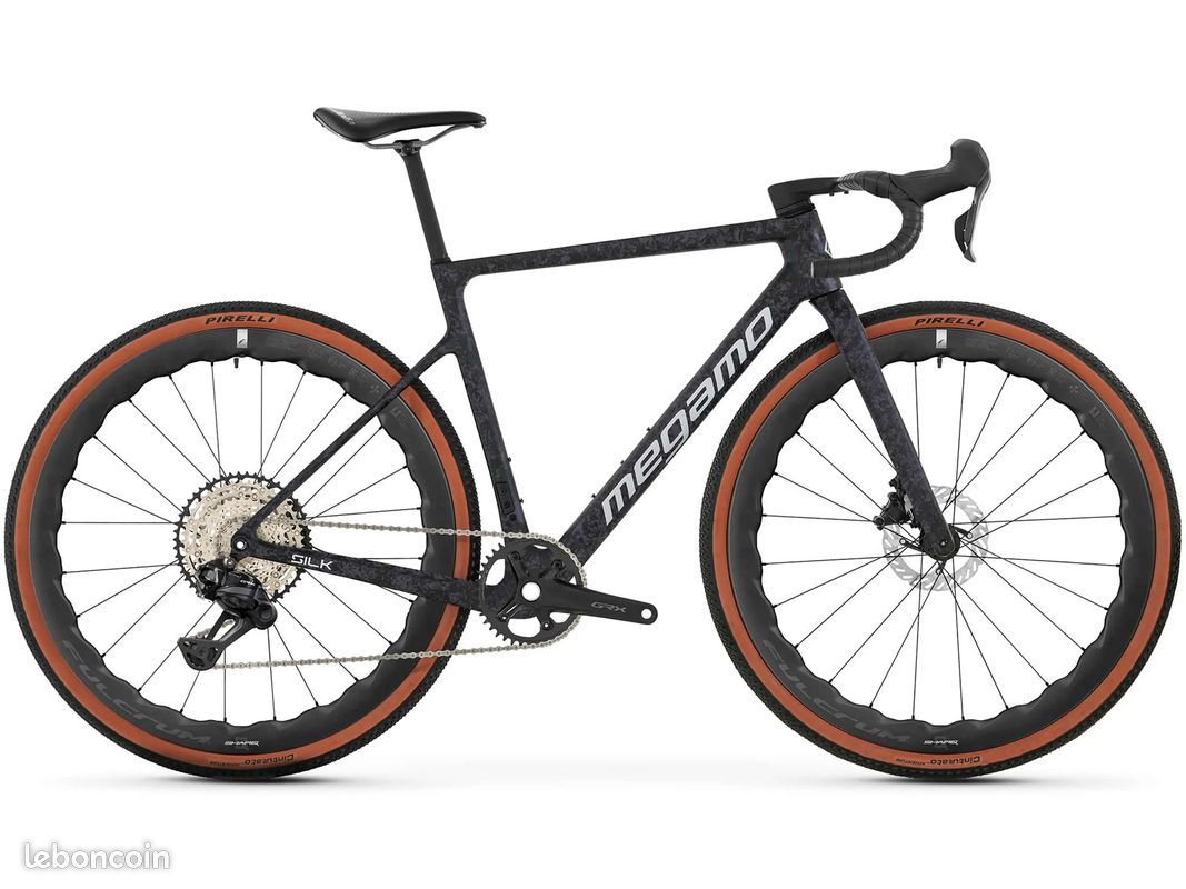 Vélo de gravel carbone Megamo Silk 03 (SLR) jade black - 12v GRX Di2 RX827 2026 Couleur - Noir et v (image 1)