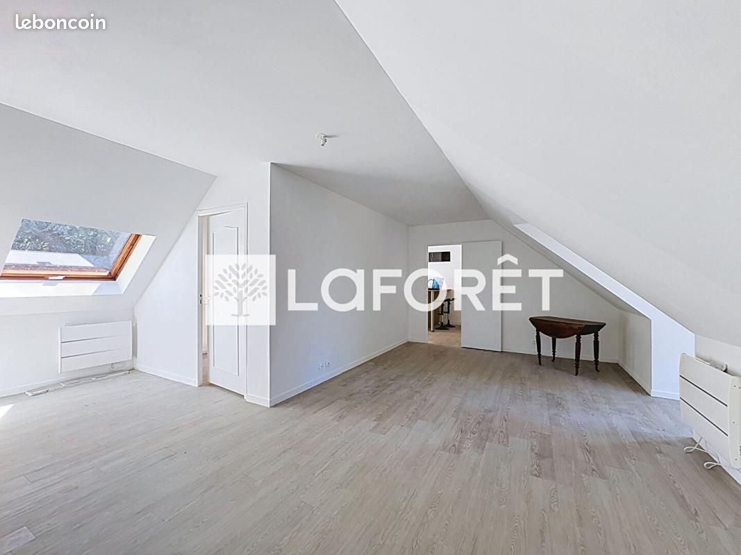 Appartement 3 pièces 64 m² · à Moissy-Cramayel · 64 m² · 160 000 €