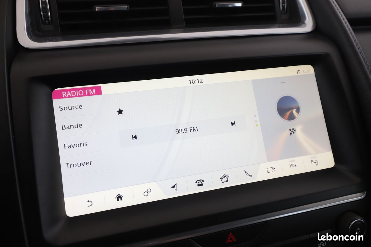 Jaguar E-Pace D180 AWD S BVA 180 ch (image 18)