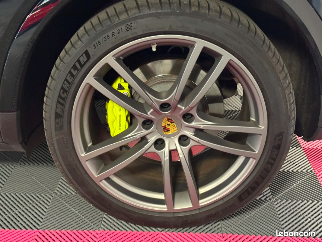 PORSCHE CAYENNE E-Hybrid 3.0 V6 462 ch Tiptronic BVA S / SUIVI PORSCHE (image 40)