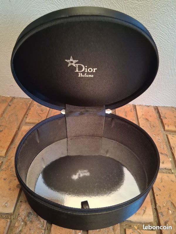 PAS D’ENVOI - DIOR - Boite ovale de Rangement - coffret vide DIOR en satin noir - Bijoux Parfum – Maquillage - Trousse de toilette – Voyage (image 9)