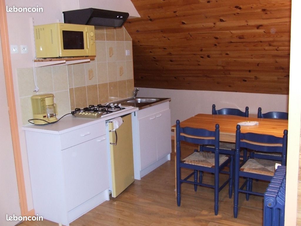 Maison 7 pièces 110 m² · à Orcival · 110 m² · 101 000 €