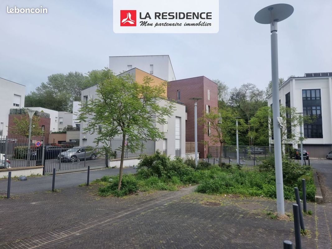 Appartement 3 pièces 60 m² · à Stains · 60 m² · 180 000 €