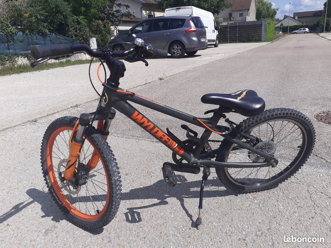 20 Pouces Poids Rockrider 500 Btwin RÃ©troviseur Casque VÃ©lo