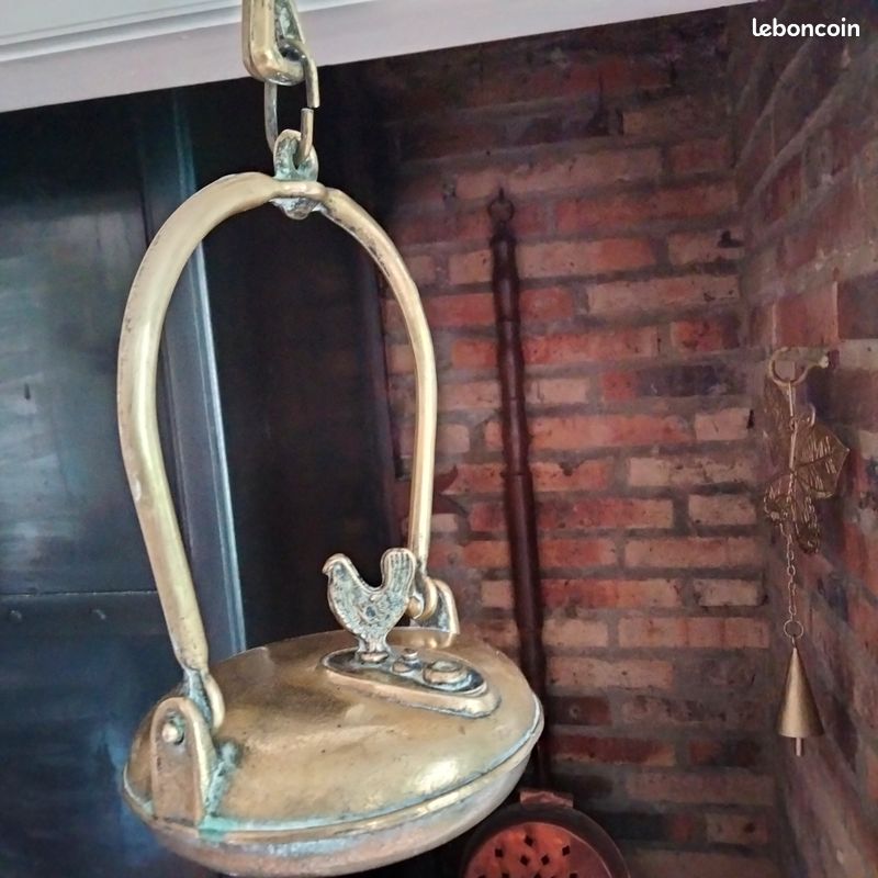 Ancienne lampe à huile (image 2)