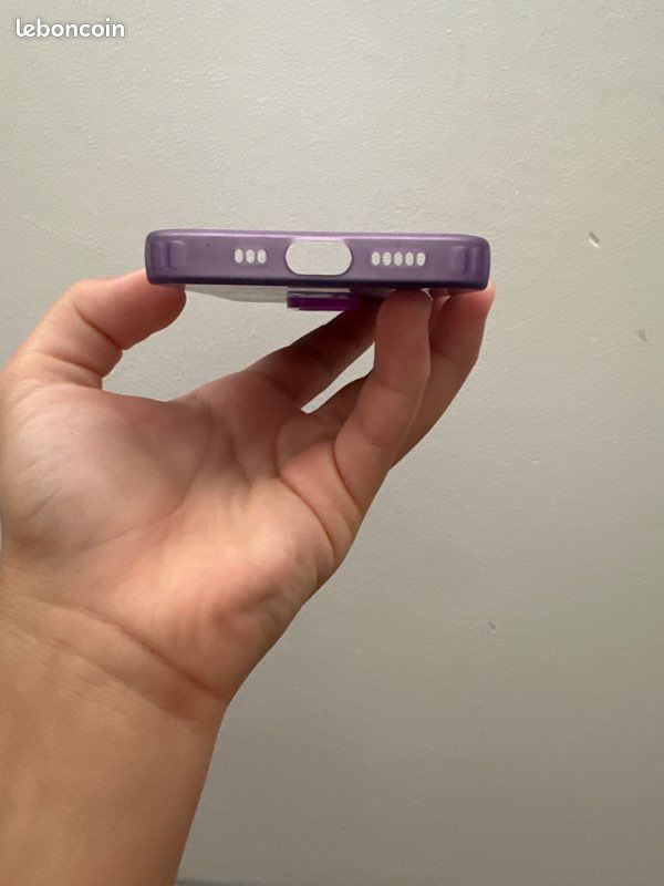 Coque Omerta Pour IPhone 14 Pro - Neuf Sous Blister, Protection Robuste Et Design élégant