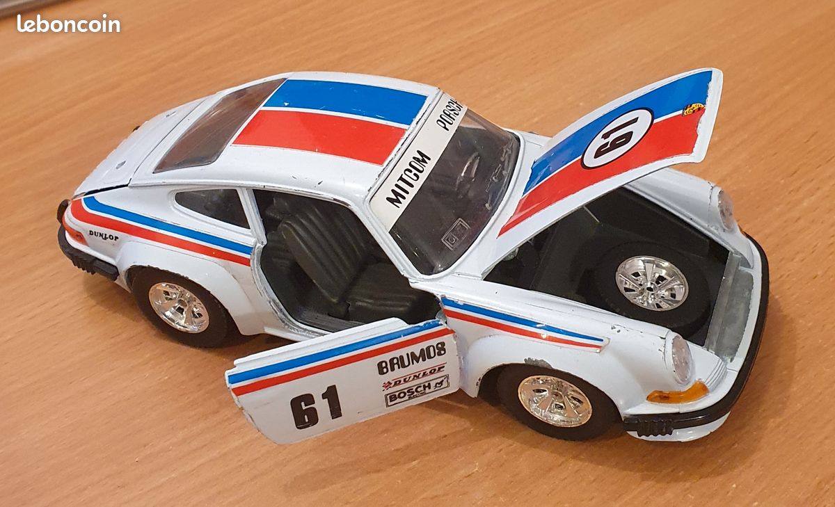 Modèle Réduit Porsche 911 Burago 1/24 - N°61 Mitcom - Bon état